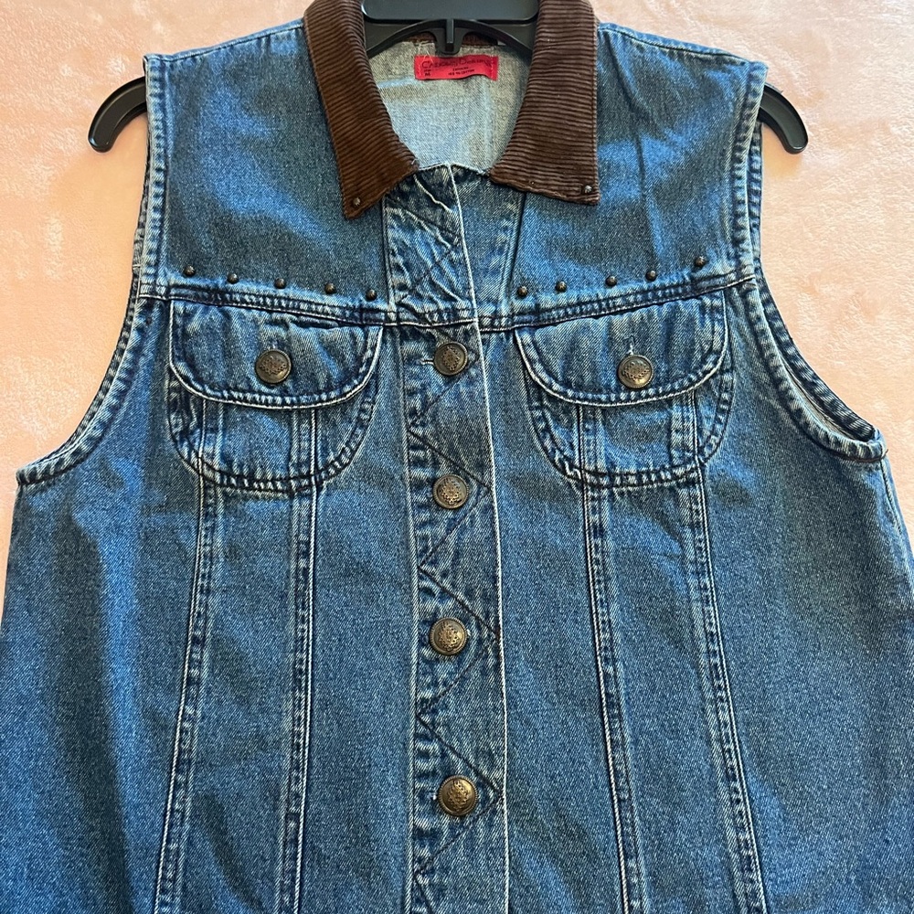 Denim Vest with Brown Collar